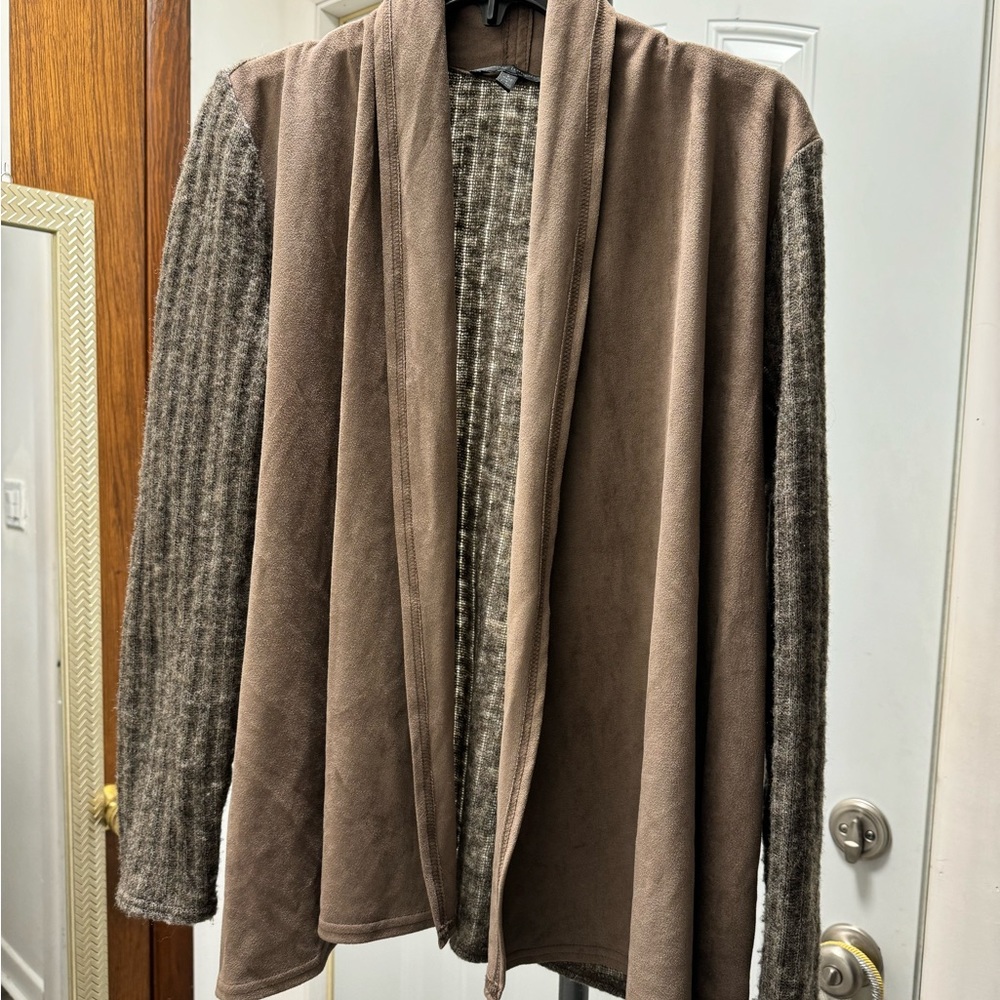 Blazer Bundle Size Large - image 7